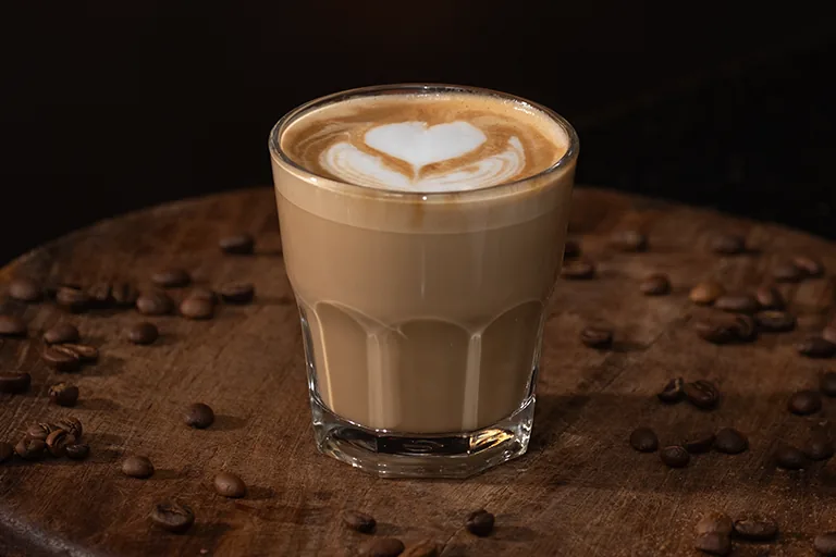 FLAT WHITE