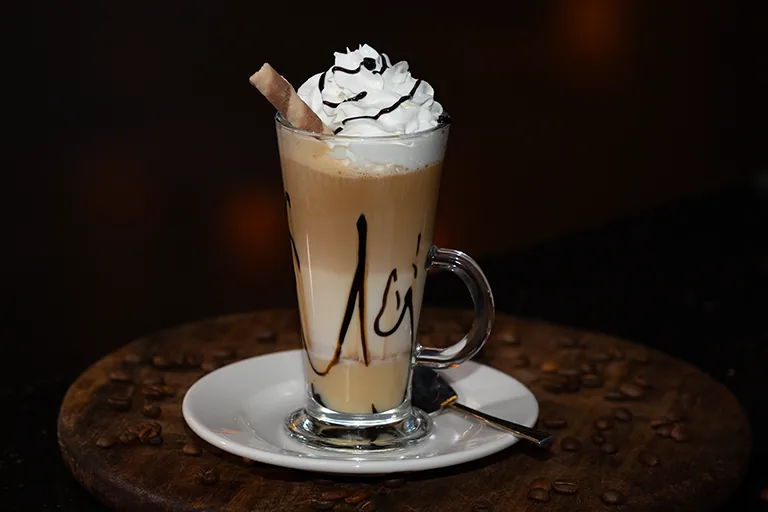 WHITE MOCHA